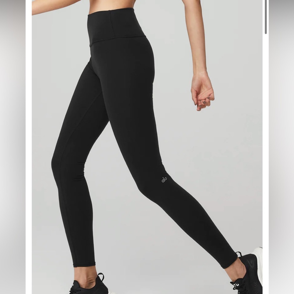 Alo Yoga Black Leggings
